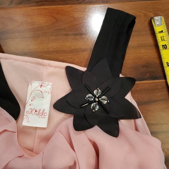 Girls Peach Dress Size 10 Chiffon Sleeveless Straps Black Beaded Flower KIDDO - Picture 7 of 9